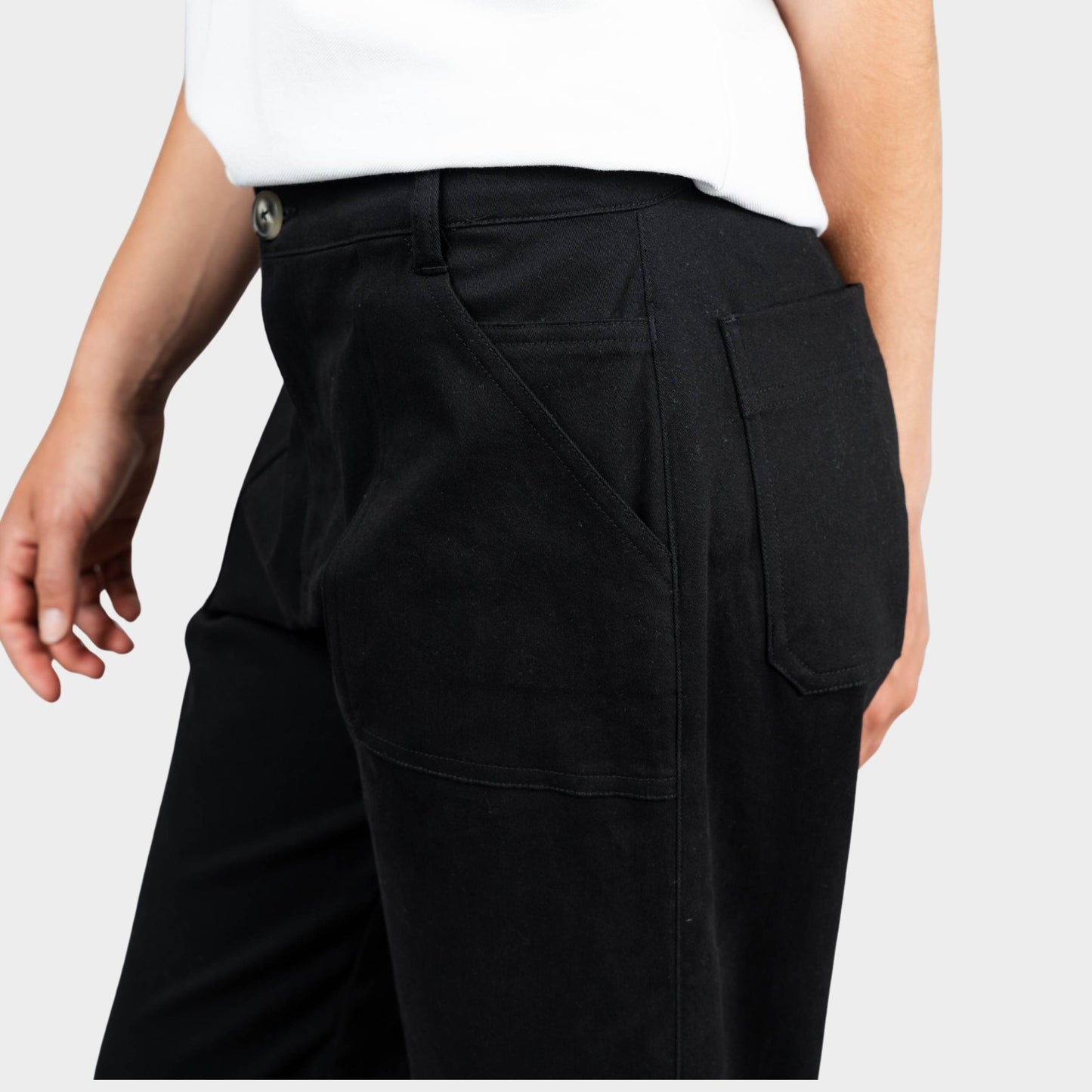 AOLP Campus Chinos Black