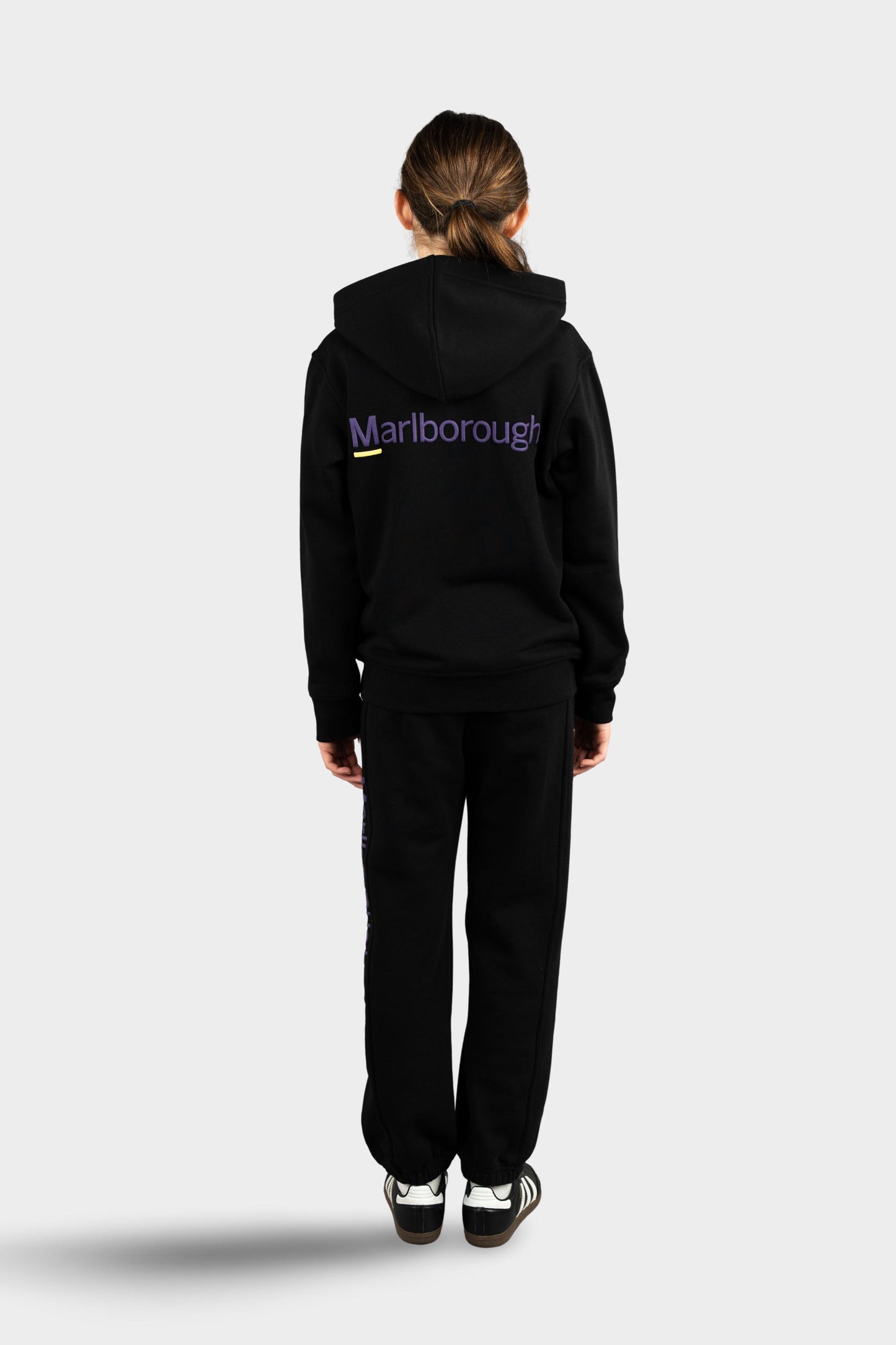 Marlborough Plush Sweatpants Black